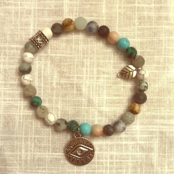 Set of Three Beaded Bracelets - Picture 3 of 6